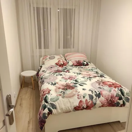 아파트 Krasickiego 12 Centrum *