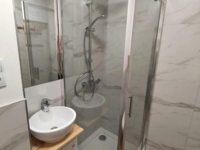 Krasickiego 12 Centrum Апартаменты